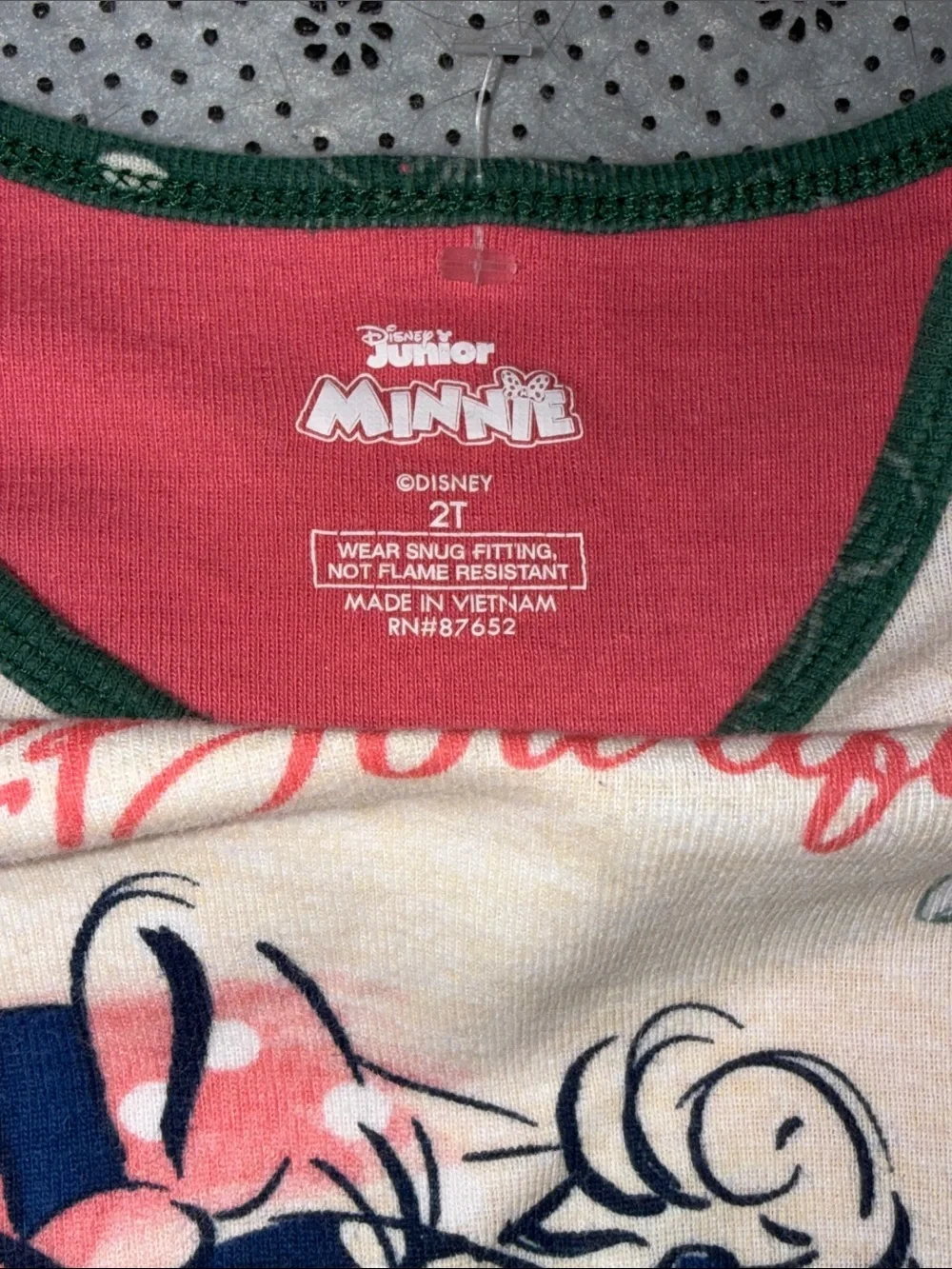 🛍 CUTE  LITTLE GIRLS PAJAMAS SIZE 2T 🛍